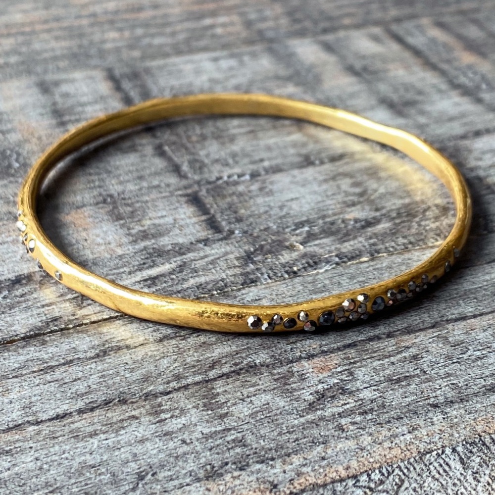 NEW Brushed Gold & Gunmetal Black Crystal Cuff Bracelet - Picture 6 of 12